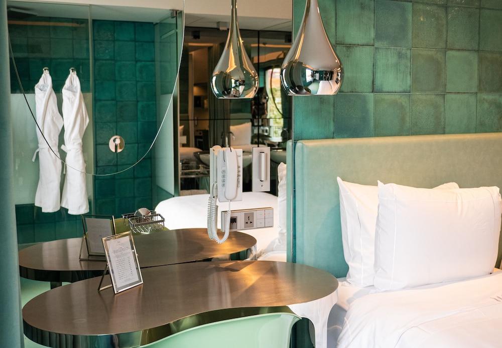 Wc By The Beautique Lisbon
