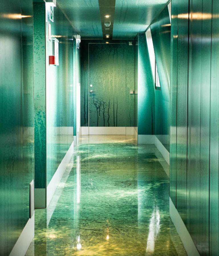 Wc By The Beautique Lissabon
