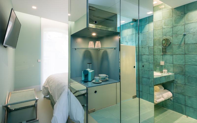 Wc By The Beautique 4*